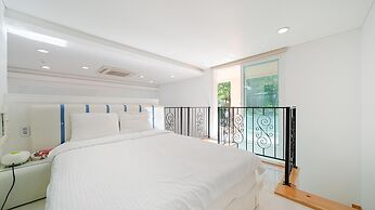 Gapyeong Highmong Pet-friendly Kids Pool