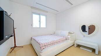 Gapyeong Highmong Pet-friendly Kids Pool