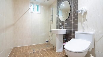 Gapyeong Highmong Pet-friendly Kids Pool