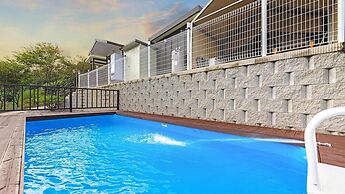 Gapyeong Ddobagi Pet & Spa Glamping