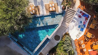 Maritim Marina Bay Luxury Resort