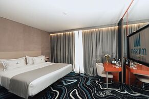 Maritim Marina Bay Luxury Resort
