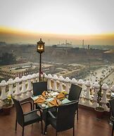 FortVista Eatery & Lodges Lahore