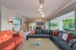 Villa Verano - Spacious 5-bdr & 5-bth Villa