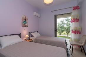 Villa Verano - Spacious 5-bdr & 5-bth Villa