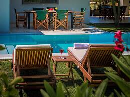 Villa Verano - Spacious 5-bdr & 5-bth Villa