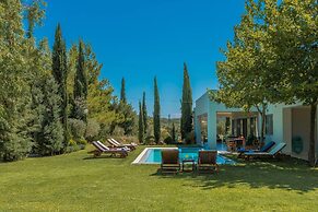 Villa Verano - Spacious 5-bdr & 5-bth Villa