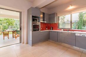 Villa Verano - Spacious 5-bdr & 5-bth Villa