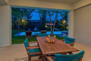 Villa Verano - Spacious 5-bdr & 5-bth Villa