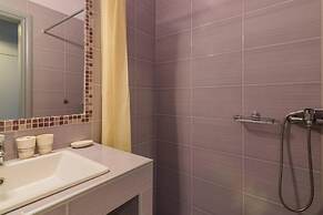 Villa Verano - Spacious 5-bdr & 5-bth Villa