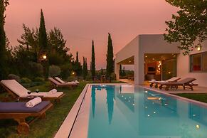 Villa Verano - Spacious 5-bdr & 5-bth Villa