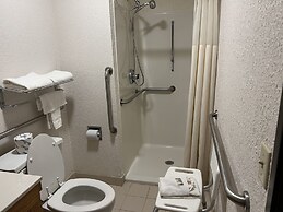 Express Inn & Suites