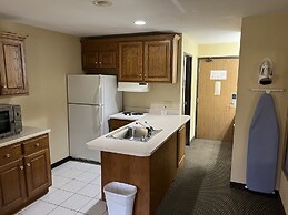 Express Inn & Suites