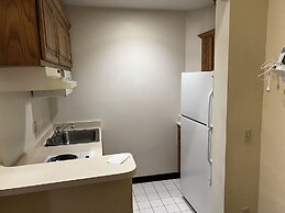Express Inn & Suites
