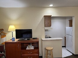 Express Inn & Suites