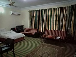 Shahi Palace Guest House