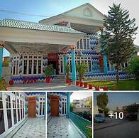 Shahi Palace Guest House