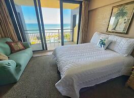 Hawaiian Inn Studios