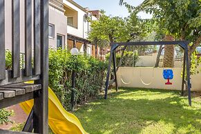 Theos village apartments