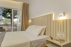 Theos village apartments