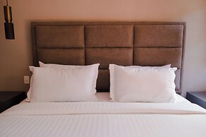 Mikaella Hotel