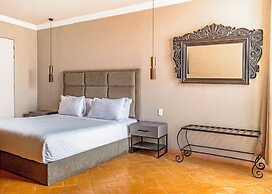 Mikaella Hotel