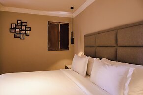 Mikaella Hotel