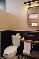 Mikaella Hotel