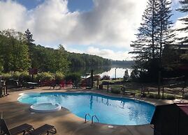 GetAways at Club GeoPremiere