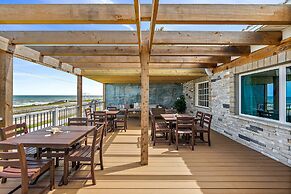 Golden Magnolia Resort & Spa