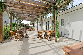 Golden Magnolia Resort & Spa