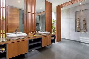 Villa Castil di Udara by Villa Finder