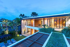 Villa Castil di Udara by Villa Finder