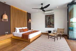 Villa Castil di Udara by Villa Finder