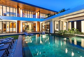 Villa Castil di Udara by Villa Finder