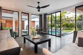 Villa Castil di Udara by Villa Finder