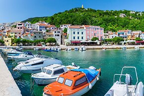 Pool Apartment Sapore Di Mare 2