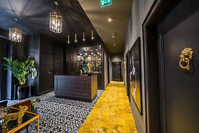 Leo Boutique Rooms - Adults Only