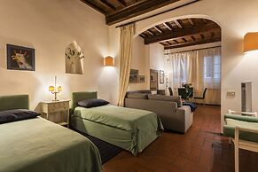 Pitti Studio by Mmega