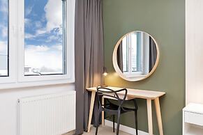 Apartament Deluxe Platany A43 by Renters