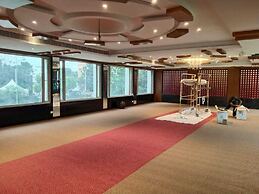 ICON Express by BHAGINI