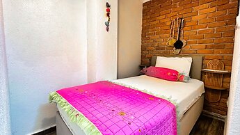 Adayel Otel & Bağ Evi