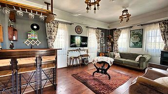 Adayel Otel & Bağ Evi