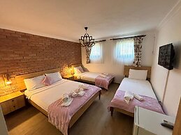 Adayel Otel & Bağ Evi