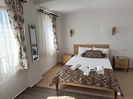 Adayel Otel & Bağ Evi