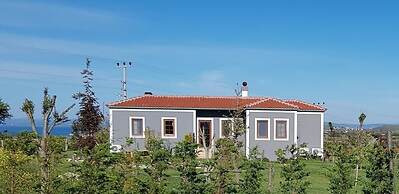 Adayel Otel & Bağ Evi