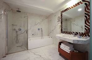 Stargate Hotel&Spa