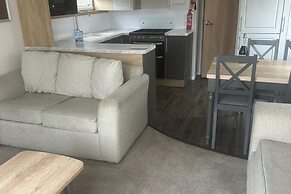 Charming 5-beds Caravan in Beautiful Seton Sands