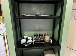 Marina Green Suit Hotel