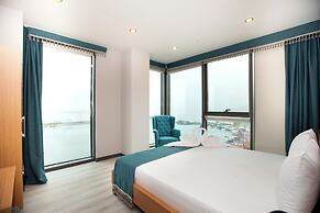 Marina Green Suit Hotel